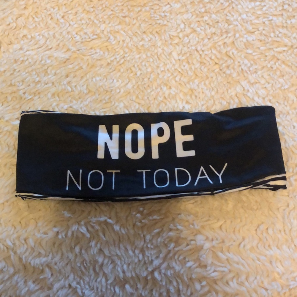 3 headbands - Picture 4 of 4